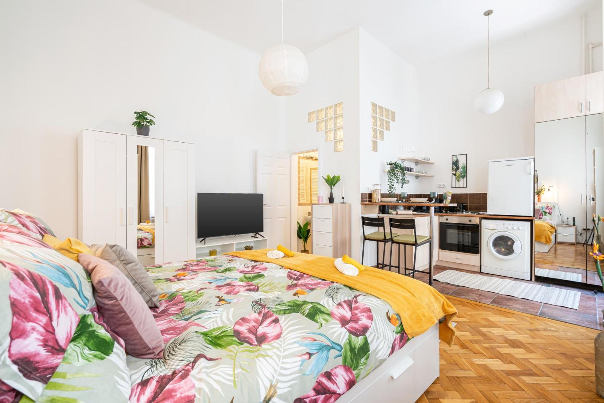 Cosmopolitan Studio - Chic Getaway In A Fancy Neighbourhood بودابست المظهر الخارجي الصورة
